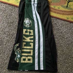 Milwaukee Bucks shorts